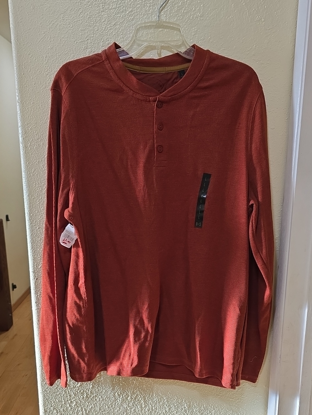 B&S Men's Long-Sleeve Henley Shirt - Rust Red